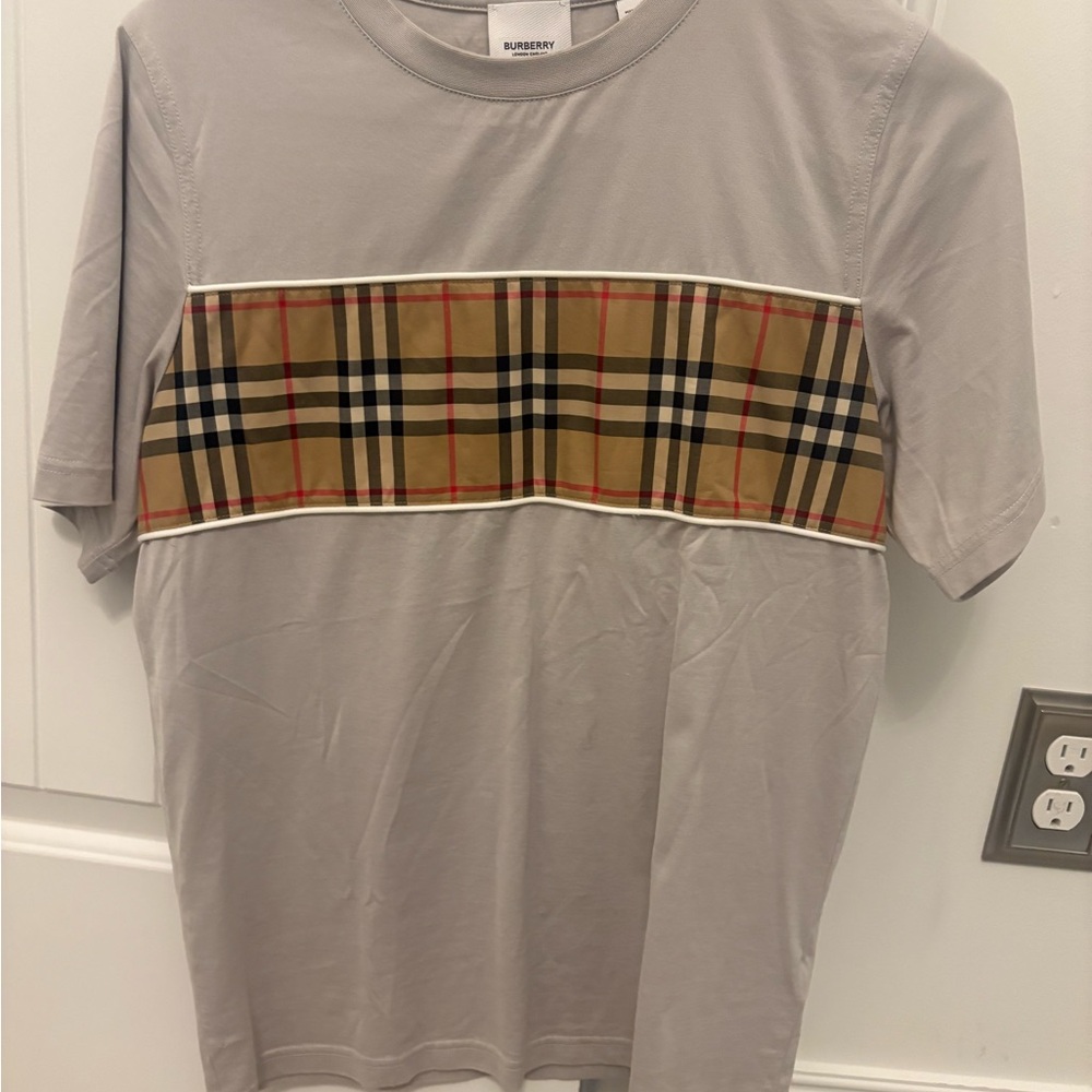 Burberry Light Gray Tee with Classic Plaid Stripe